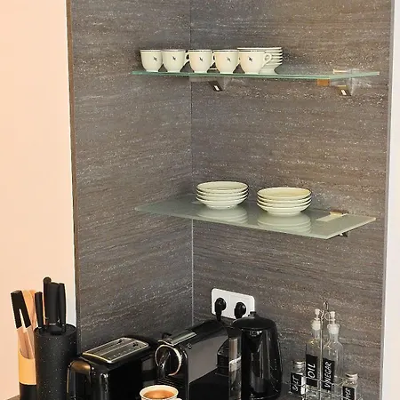 Wien Airport Apartment *