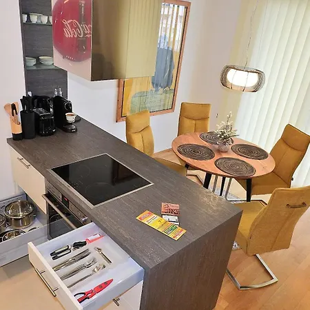 Wien Airport Apartment *